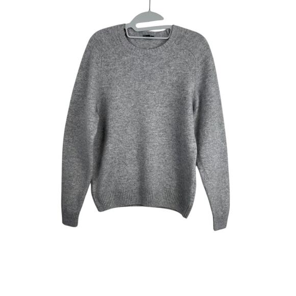 Uniqlo Other - Uniqlo-Men's Gray Crewneck Size Medium 100% Wool Sweater